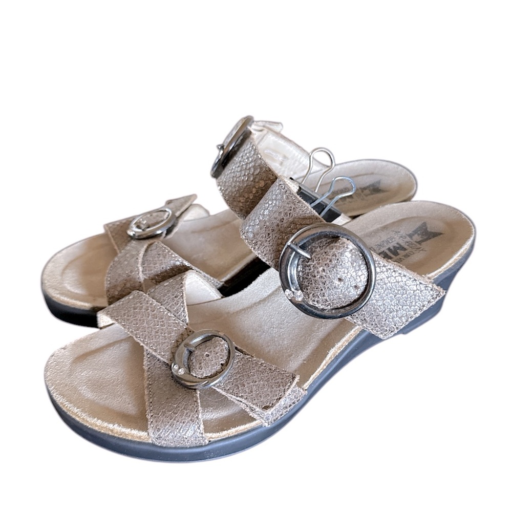 Mephisto Air Relax Women’s Sandals Snake Embossed Metallic Taupe rhinestone…